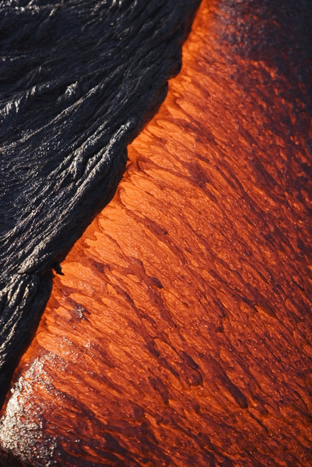 USA, Hawaii, Close up of molten Pahoehoe lava from Kilauea Volcano in Hawaii Volcanoes National Park; Big Island PosterPrint - Item # VARDPI1980874