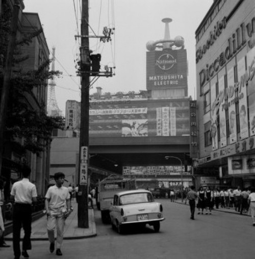 Japan  Tokyo  Intersection of Ginza Poster Print - Item # VARSAL255424390