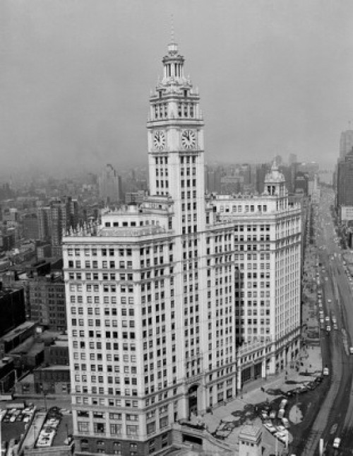 USA  Illinois  Chicago  Wrigley building Poster Print - Item # VARSAL255418939