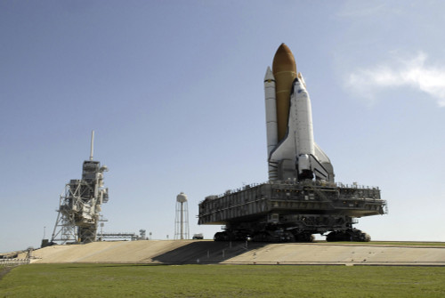 May 31, 2009 - At the Kennedy Space Center in Florida, space shuttle Endeavour makes its final approach toward the fixed and rotating service structures on Launch Pad 39A. _?? Poster Print - Item # VARPSTSTK202754S