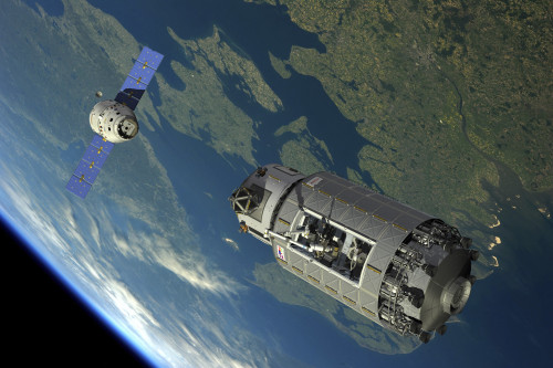 A manned reusable crew capsule prepares to dock with an orbital maintenance platform in low Earth orbit Poster Print - Item # VARPSTWMY100314S