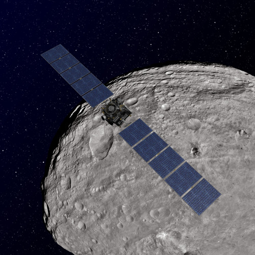 Artist's concept showing NASA's Dawn spacecraft orbiting the giant asteroid Vesta Poster Print - Item # VARPSTSTK203831S