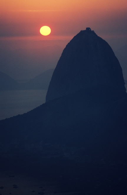 Brazil, Rio De Janeiro, Sugarloaf Mountain Silhouetted At Sunset. PosterPrint - Item # VARDPI1985962