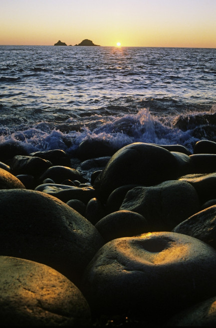 Rocks At The Coast, Giant's Causeway, County Antrim, Northern Ireland PosterPrint - Item # VARDPI1798414