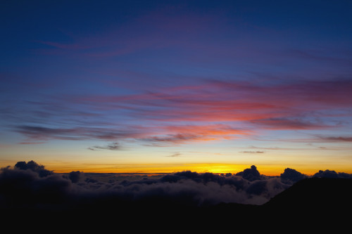 Hawaii, Maui, Haleakala sunrise. PosterPrint - Item # VARDPI2116498