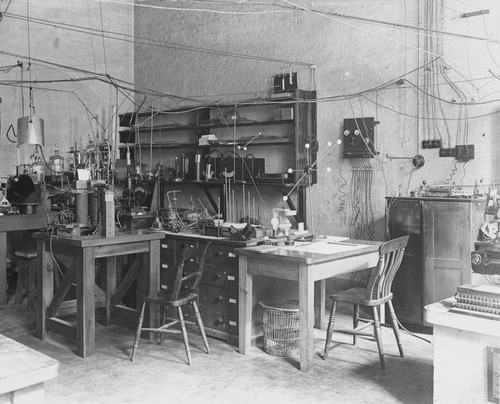 Ernest Rutherford's Laboratory Poster Print by Science Source - Item # VARSCI9A6818