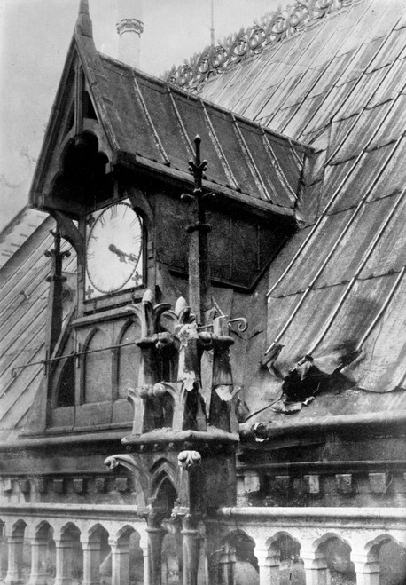 WWI, Notre Dame Bomb Damage, 1914 Poster Print by Science Source - Item # VARSCIJA6310