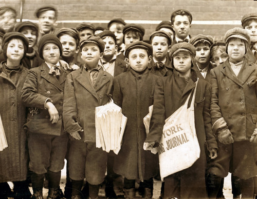 Hartford Newsboys, Lewis Hine, 1909 Poster Print by Science Source - Item # VARSCIJB8669
