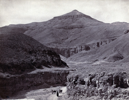 Valley of the Kings, 19th Century Poster Print by Science Source