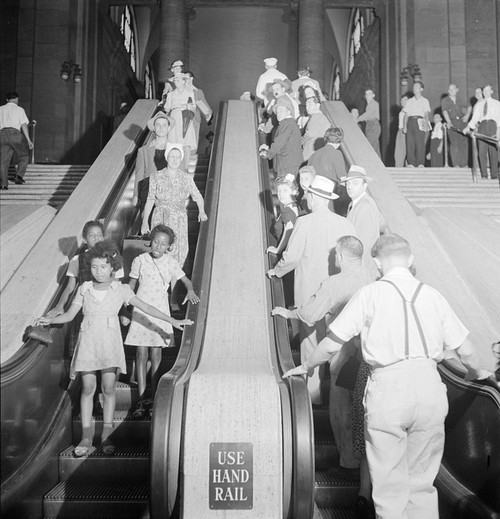 NYC, Penn Station, Escalators, 1942 Poster Print by Science Source - Item # VARSCIJE9104