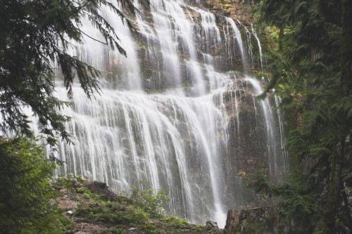 Bridal Veil Falls PosterPrint - Item # VARDPI1867157