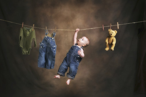 A Baby On The Clothesline PosterPrint - Item # VARDPI1873730