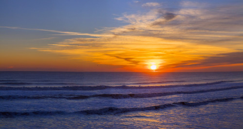 Sunrise over Atlantic Ocean, Florida, USA Poster Print by Panoramic Images - Item # VARPPI175440 Sunrise over Atlantic Ocean, Florida, USA Poster Print by Panoramic Images - Item # VARPPI175440