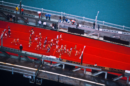 Aerial view of people running in Chicago Marathon, Chicago, Cook County, Illinois, USA Poster Print by Panoramic Images - Item # VARPPI173541