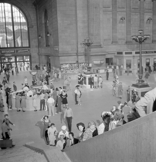 Nyc: Penn Station, 1942. /Nthe Interior Of Penn Station In New York City. Photograph By Marjory Collins, 1942. Poster Print by Granger Collection - Item # VARGRC0351605