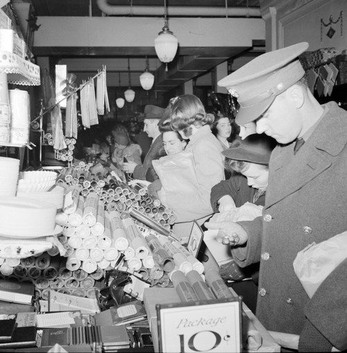 WWII, Woolworth's Christmas Shoppers, 1941 Poster Print by Science Source - Item # VARSCIJA9529