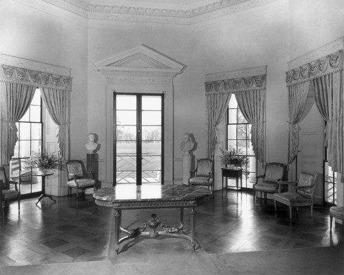 Monticello, C1950. /Nthe Drawing Room At Monticello, Thomas Jefferson'S Home Near Charlottesville, Virginia. Photograph, C1950. Poster Print by Granger Collection - Item # VARGRC0030412