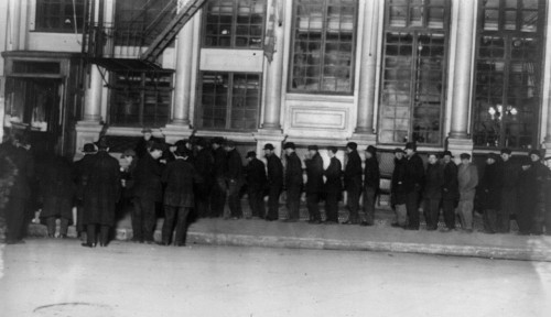 New York: Bread Line, 1913. /Nunemployed Workers Waiting In Fleishman'S Bread Line In New York City. Photograph, December 1913. Poster Print by Granger Collection - Item # VARGRC0106210
