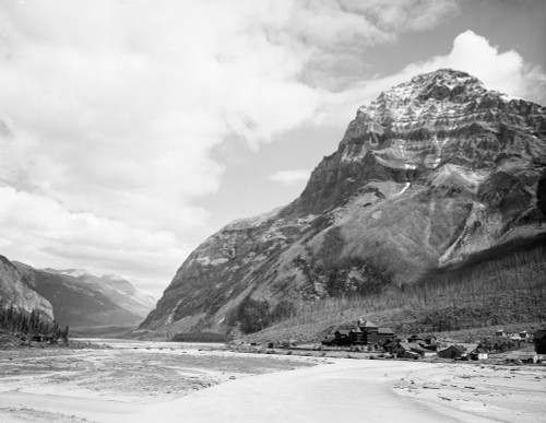 Yoho National Park. /Nmount Stephen Guesthouse In Yoho National Park, Field, British Columbia. Photograph, C1902. Poster Print by Granger Collection - Item # VARGRC0129152