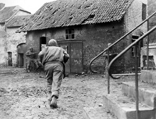 World War Ii: Soldiers. /Namerican Soldiers Of Company F, 83Rd Infantry Division, Engaged In House-To-House Fighting In The Suburbs Of Duren, Germany, 1945. Poster Print by Granger Collection - Item # VARGRC0050196