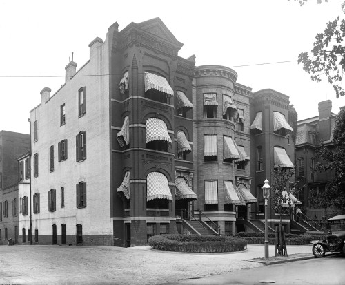 Washington D.C., C1920. /N1008-10-12 13Th Street, Washington D.C. Photograph, C1920. Poster Print by Granger Collection - Item # VARGRC0409472