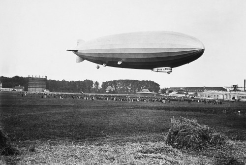 German Airship. /Nthe German Airship Zr 3. Poster Print by Granger Collection - Item # VARGRC0033390