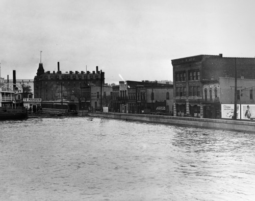 Mississippi Flood, 1927. /Na View Of The Waterfront In Cairo, Illinois, At The Confluence Of The Ohio And Mississippi Rivers, During The Great Mississippi River Flood, 20 April 1927. Poster Print by Granger Collection - Item # VARGRC0163526