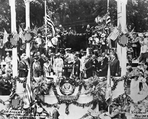 Coolidge & Lindbergh, 1927. /Npresident Calvin Coolidge Decorating American Aviator Charles A. Lindbergh In Washington, D.C., 1927. Poster Print by Granger Collection - Item # VARGRC0041571 Coolidge & Lindbergh, 1927. /Npresident Calvin Coolidge Decorating American Aviator Charles A. Lindbergh In Washington, D.C., 1927. Poster Print by Granger Collection - Item # VARGRC0041571