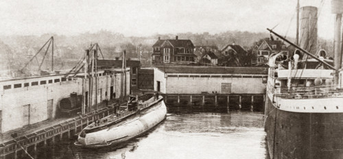 Wwi: German Submarine. /Nthe Arrival Of The Blockade-Breaking German Merchant Submarine, The Deutschland, In Baltimore, Maryland On 9 July 1916, During World War I. Photograph. Poster Print by Granger Collection - Item # VARGRC0408327