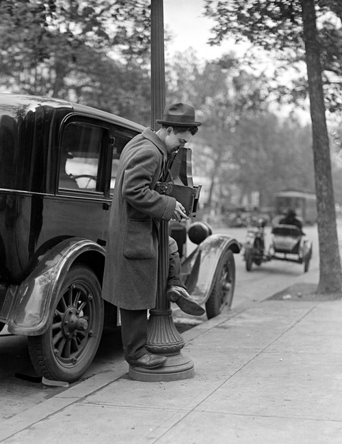 Photographer, C1915. /Na Photographer With His Camera In Washington, D.C., C1915. Poster Print by Granger Collection - Item # VARGRC0126305 Photographer, C1915. /Na Photographer With His Camera In Washington, D.C., C1915. Poster Print by Granger Collection - Item # VARGRC0126305