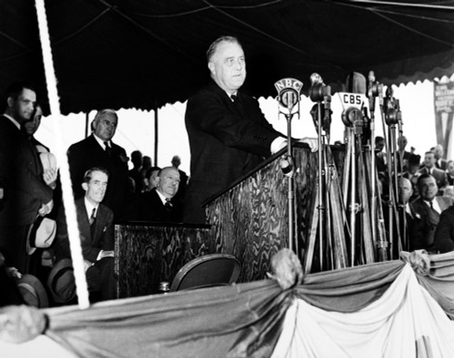Franklin D. Roosevelt/N(1882-1945). 32Nd President Of The United States. Roosevelt Making A Dedicatory Speech At The Centennial Bridge Over The Chicago River. Photographed 5 October 1937. Poster Print by Granger Collection - Item # VARGRC0108303 Franklin D. Roosevelt/N(1882-1945). 32Nd President Of The United States. Roosevelt Making A Dedicatory Speech At The Centennial Bridge Over The Chicago River. Photographed 5 October 1937. Poster Print by Granger Collection - Item # VARGRC0108303