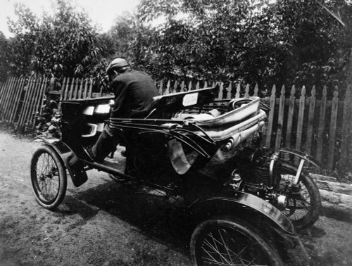 Automobile, C1910. /Nphotographed C1910. Poster Print by Granger Collection - Item # VARGRC0099001