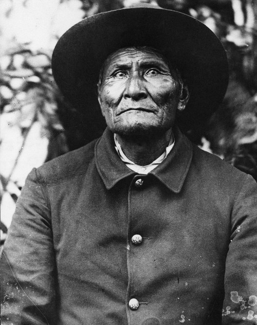 Geronimo (1829-1909). /Namerican Apache Leader. Photographed C1905. Poster Print by Granger Collection - Item # VARGRC0173269 Geronimo (1829-1909). /Namerican Apache Leader. Photographed C1905. Poster Print by Granger Collection - Item # VARGRC0173269