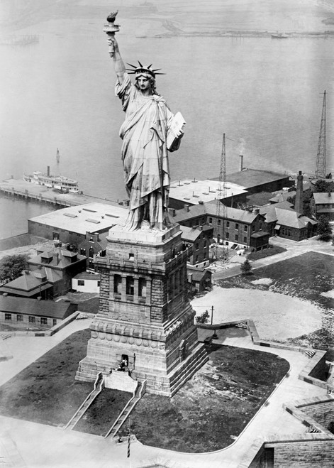 置物 KITH NY TO THE WORLD Statue of Liberty Statue of Liberty Statue Sculpture from New York City