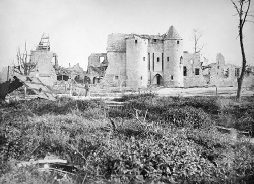 Wwi: Somme, C1916. /Nthe Ruins Of A Chateau In The Somme, France. Photograph, C1916. Poster Print by Granger Collection - Item # VARGRC0354449 Wwi: Somme, C1916. /Nthe Ruins Of A Chateau In The Somme, France. Photograph, C1916. Poster Print by Granger Collection - Item # VARGRC0354449