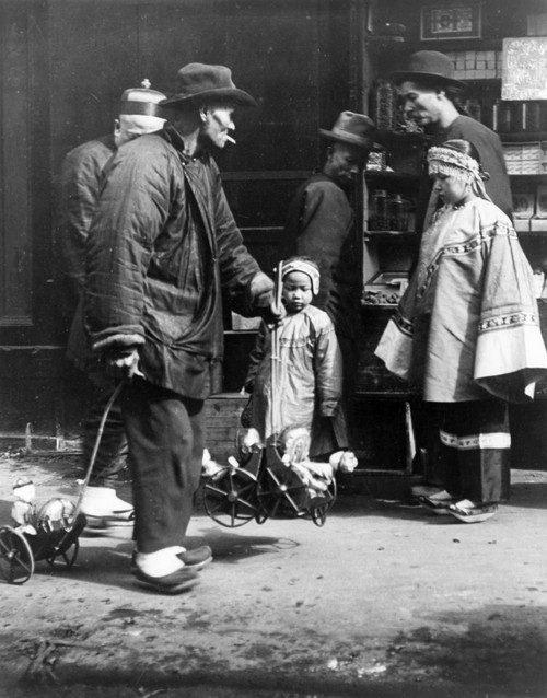 Chinese Immigrants. /Na Street Toy Vendor In San Francisco'S Chinatown. Photograph, C1900, By Arnold Genthe. Poster Print by Granger Collection - Item # VARGRC0032303