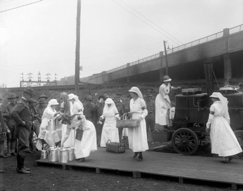 Red Cross: Canteen, C1918. /Na Red Cross Canteen At Union Station, Washington, D.C., C1918. Poster Print by Granger Collection - Item # VARGRC0106609
