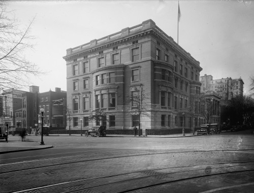 Nyc: Metropolitan Club. /Nthe Metropolitan Club On East 60Th Street In New York City. Photograph, 1922. Poster Print by Granger Collection - Item # VARGRC0175460
