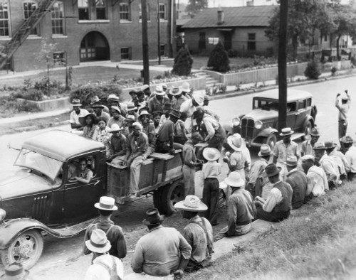 Cotton Pickers, 1937. /Ncotton Hoers In Memphis, Tennessee, Preparing To Depart For A Day'S Work In Arkansas. Photographed By Dorothea Lange, June 1937. Poster Print by Granger Collection - Item # VARGRC0016773 Cotton Pickers, 1937. /Ncotton Hoers In Memphis, Tennessee, Preparing To Depart For A Day'S Work In Arkansas. Photographed By Dorothea Lange, June 1937. Poster Print by Granger Collection - Item # VARGRC0016773