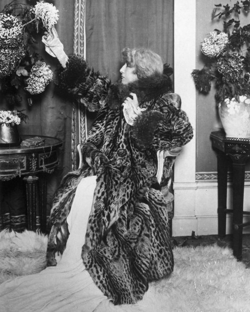 Sarah Bernhardt /N(1844-1923). French Actress. At Her Own Theatre Sarah-Bernhardt In Paris, 1922. Poster Print by Granger Collection - Item # VARGRC0002175