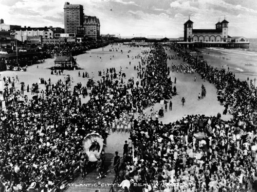 Atlantic City: Pageant. /Na Bird'S-Eye Of View Of The Beauty Pageant Parade Along The Shore In Atlantic City, New Jersey. Photograph, Late 19Th Or Early 20Th Century. Poster Print by Granger Collection - Item # VARGRC0119327