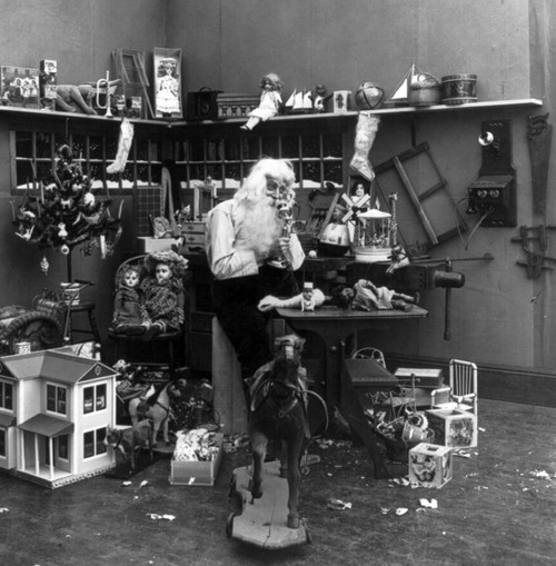 Santa's Workshop, 1906 Poster Print by Science Source - Item # VARSCIJA9550