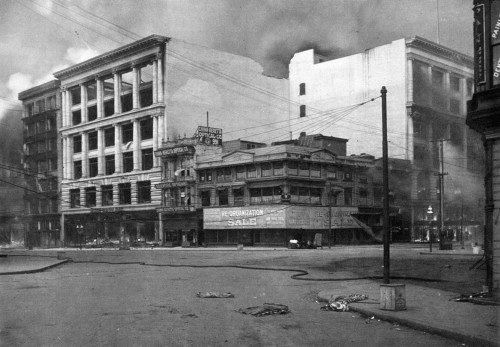San Francisco Earthquake. /Nfire Reaches Market Street Following The Earthquake Of 18 April 1906. Poster Print by Granger Collection - Item # VARGRC0092559