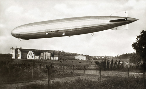 Graf Zeppelin. /Nthe German Airship 'Graf Zeppelin