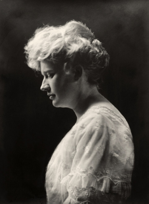 Women'S Hairstyle, C1900. /Nphotograph Of An Unidentified Woman, C1900. Poster Print by Granger Collection - Item # VARGRC0094265 Women'S Hairstyle, C1900. /Nphotograph Of An Unidentified Woman, C1900. Poster Print by Granger Collection - Item # VARGRC0094265