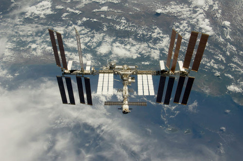 International Space Station backdropped against Earth Poster Print by Stocktrek Images - Item # VARPSTSTK202947S