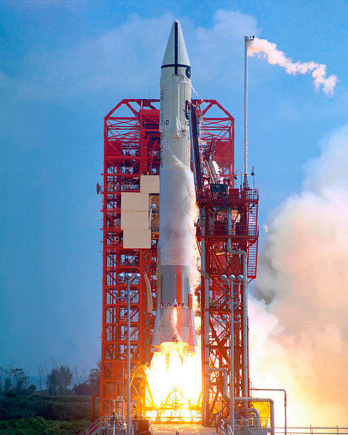 The Atlas-Centaur 10, carrying the Surveyor 1 spacecraft Poster Print by Stocktrek Images - Item # VARPSTSTK201336S