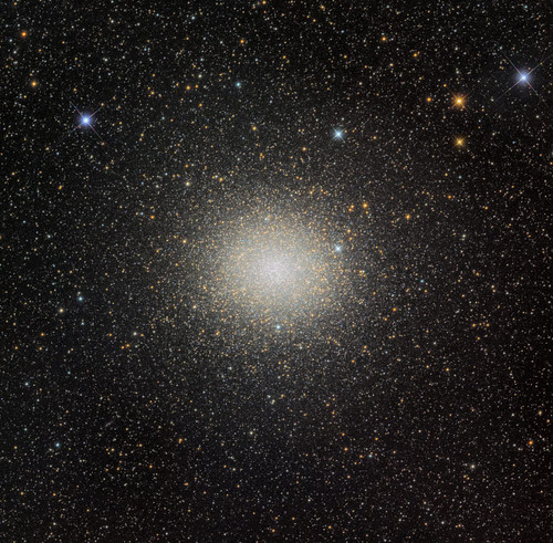 Omega Centauri globular star cluster Poster Print by Roberto Colombari/Stocktrek Images - Item # VARPSTRCM200049S