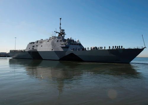The littoral combat ship USS Freedom departs San Diego Bay Poster Print by Stocktrek Images - Item # VARPSTSTK106942M