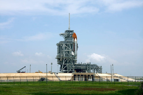 Space Shuttle Endeavour on the launch pad at Kennedy Space Center, Florida Poster Print by Stocktrek Images - Item # VARPSTSTK202748S